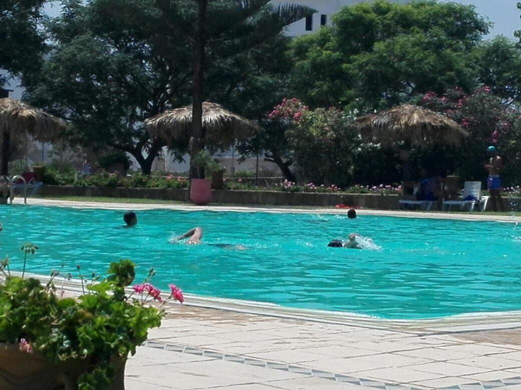 Magnifique Villa Duplex Au Bord De La Piscine Tétouan Exteriör bild
